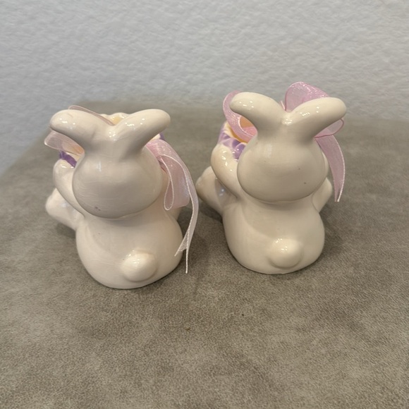 Ceramic rabbit egg holder. - Picture 5 of 8